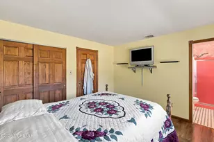 32 Arneytown-Hornerstown Rd, Cream Ridge, NJ 08514 - Photo 22