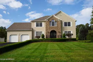 17 Locksley Ln, Manalapan Township, NJ 07726 - Photo 1