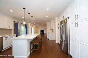 17 Locksley Ln, Manalapan Township, NJ 07726 - Photo 16