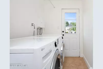 17 Locksley Lane, Manalapan Township, NJ 07726 - Photo 26