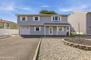4 Harbor View Ln, Toms River Township, NJ 08753 - Photo 2