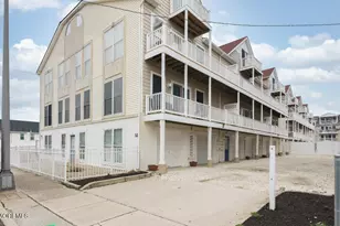 32 Webster Ave, Seaside Heights, NJ 08751 - Photo 1