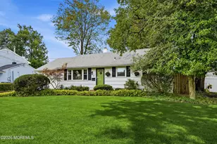 72 W Wilson Circle, Red Bank, NJ 07701 - Photo 6