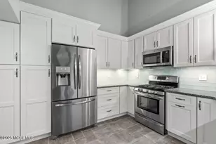 23 Barbara Ln, Oakhurst, NJ 07755 - Photo 12