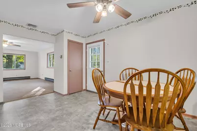 4 B Delaware Way #B, Whiting, NJ 08759 - Photo 8