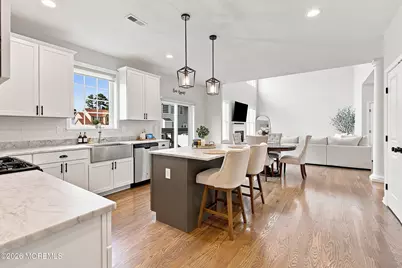 909 Englemere Boulevard, Toms River Township, NJ 08757 - Photo 4