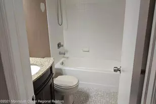 113 Dundee Ct, Matawan, NJ 07747 - Photo 12