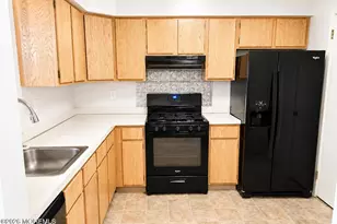 113 Dundee Ct, Matawan, NJ 07747 - Photo 6
