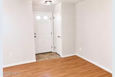 113 Dundee Court, Matawan, NJ 07747 - Photo 2