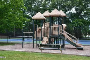 113 Dundee Ct, Matawan, NJ 07747 - Photo 18