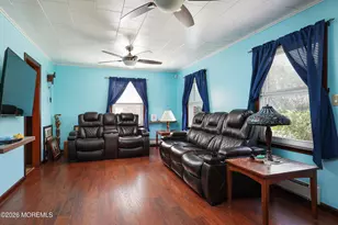 32 Sunset Pl, Middletown, NJ 07748 - Photo 6