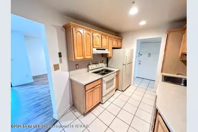 55 Amberly Drive #K, Manalapan Township, NJ 07726 - Photo 10