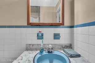 72 Belinda Ct, Brick, NJ 08724 - Photo 18