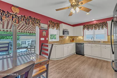 818 Arthur Drive, Red Bank, NJ 07701 - Photo 22