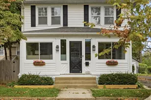12 Walton St, Toms River Township, NJ 08753 - Photo 2