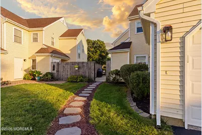 15 Hawthorne Court, Freehold, NJ 07728 - Photo 30