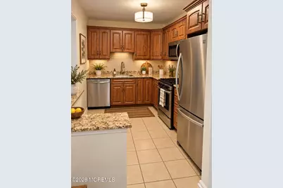 220 Wedgewood Circle, Belford, NJ 07718 - Photo 6