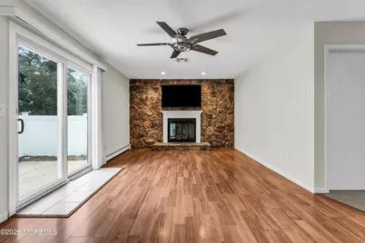 225 Genoa Avenue, Toms River Township, NJ 08753 - Photo 18