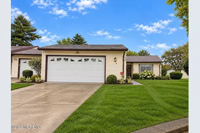 120C Ironwood Plaza, Monroe Township, NJ 08831 - Photo 1