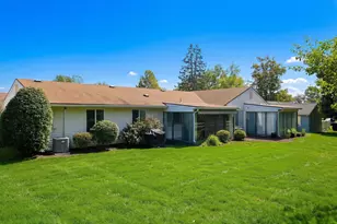 55B Juniper Plaza, Monroe Township, NJ 08831 - Photo 18