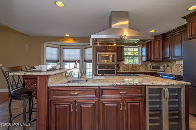 6 Christopher Lane, Hazlet Township, NJ 07730 - Photo 8