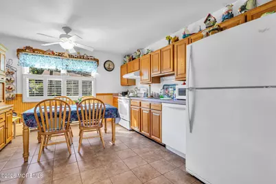 2 Pennsylvania Drive, Whiting, NJ 08759 - Photo 8