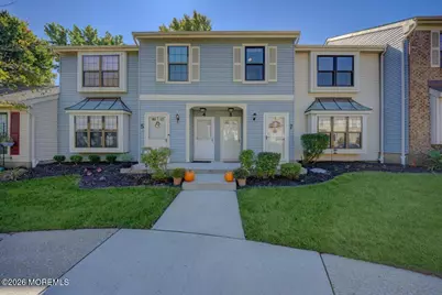 8 Deptford Court #6, Freehold, NJ 07728 - Photo 4