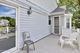 294 Tulip Ln, Freehold, NJ 07728 - Photo 14