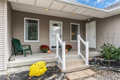 526 Huntington Avenue, Pine Beach, NJ 08741 - Photo 8