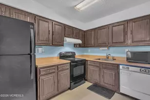 38 Northrup Dr, Brick, NJ 08724 - Photo 8