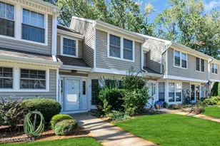 47 Duncan Way, Freehold, NJ 07728 - Photo 2