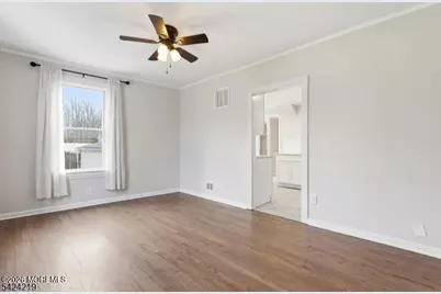 129 Willow Avenue, Matawan, NJ 07747 - Photo 10