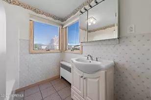 135 4th St, Beach Haven, NJ 08008 - Photo 18