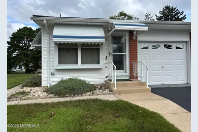 3 Yorktowne Parkway #A, Whiting, NJ 08759 - Photo 2