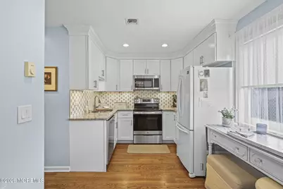 13 Claremont Court, Red Bank, NJ 07701 - Photo 10