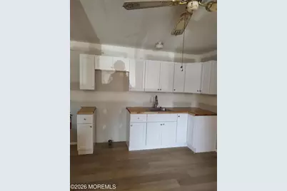 38 Crestwood Parkway #A, Whiting, NJ 08759 - Photo 4