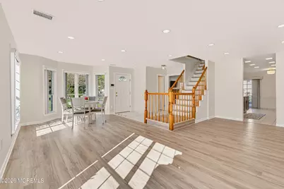 224 Franklin Place, Morganville, NJ 07751 - Photo 8