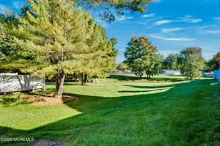 224 Franklin Pl, Morganville, NJ 07751 - Photo 46