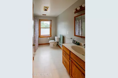 8 West Avenue, Old Bridge Township, NJ 08857 - Photo 24
