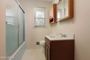 560 Bradley Blvd, Toms River Township, NJ 08753 - Photo 14