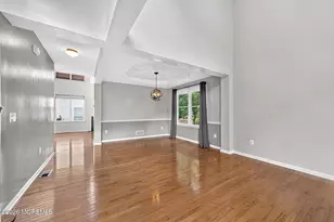 25 Brittany Ct, Atlantic Highlands, NJ 07716 - Photo 8