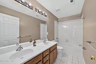 25 Brittany Ct, Atlantic Highlands, NJ 07716 - Photo 28