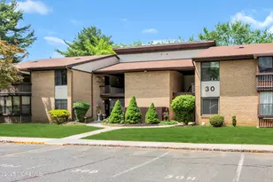 30 Meadow Green Cir, Manalapan Township, NJ 07726 - Photo 1