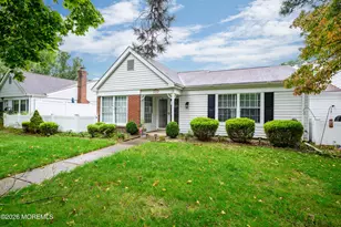 525B Sheffield Dr, Manchester Township, NJ 08759 - Photo 2