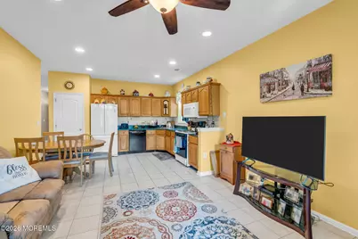 26 Springlawn Drive, Lakewood, NJ 08701 - Photo 12