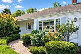224 Garden Rd, Shrewsbury, NJ 07702 - Photo 2