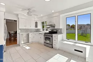 1665 White Oak Ln, Monroe Township, NJ 08094 - Photo 12