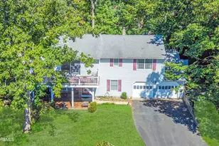 127 Arnold Pl, Neptune Township, NJ 07753 - Photo 2