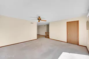 127 Arnold Pl, Neptune Township, NJ 07753 - Photo 32