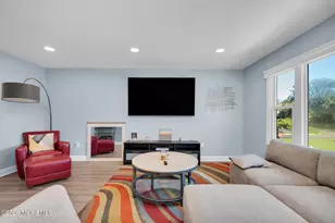 20 Pinckney Rd, Red Bank, NJ 07701 - Photo 14